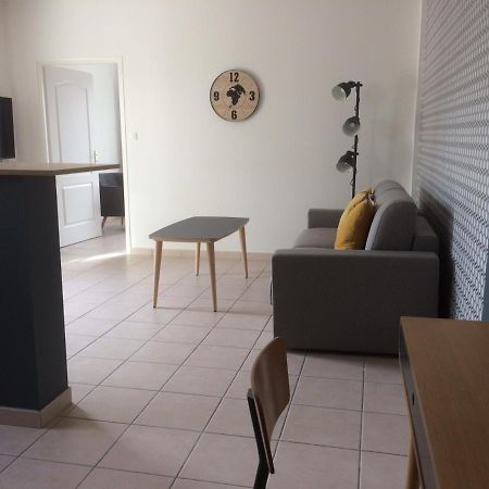 Isabeau Appt 2.5 Apartment Cambrai Bagian luar foto