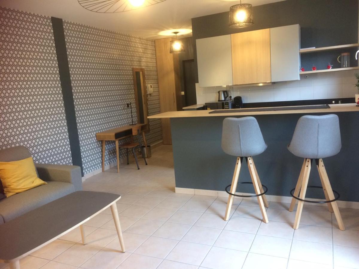 Isabeau Appt 2.5 Apartment Cambrai Bagian luar foto